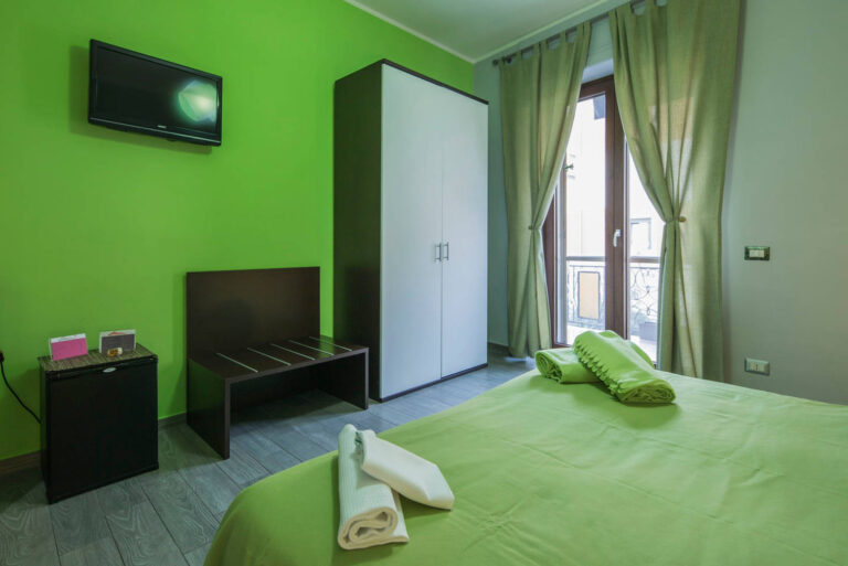 Bed and Breakfast BB Eco Pompeii green double room with balcony 3 768x513