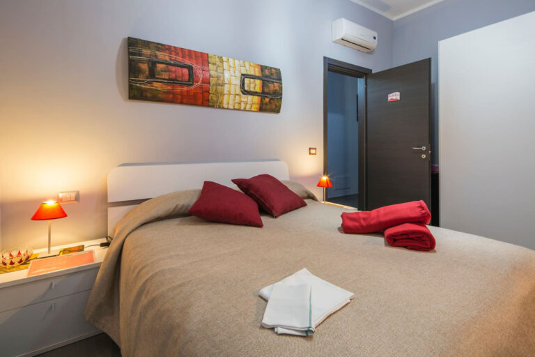 Bed and Breakfast BB Eco Pompeii red double room 1 768x512