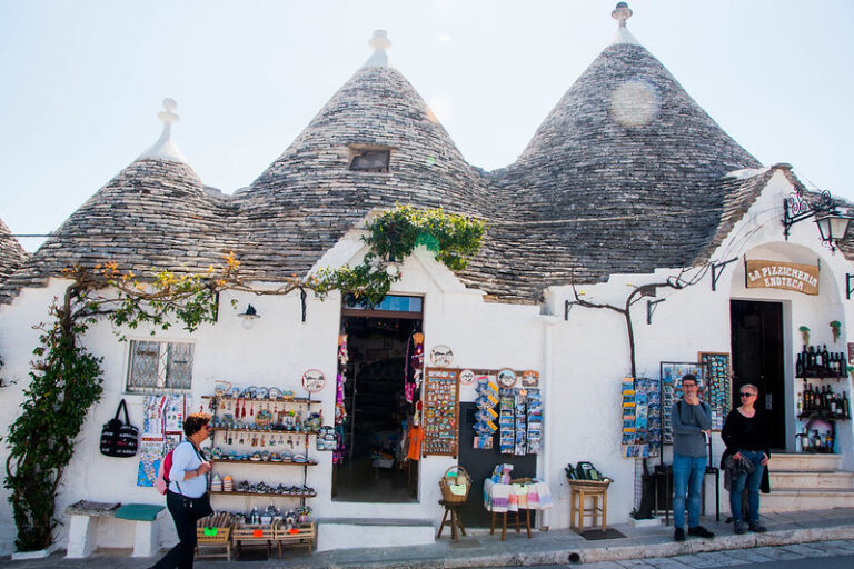 35205096060 e7bf6ba7cd c 768x512