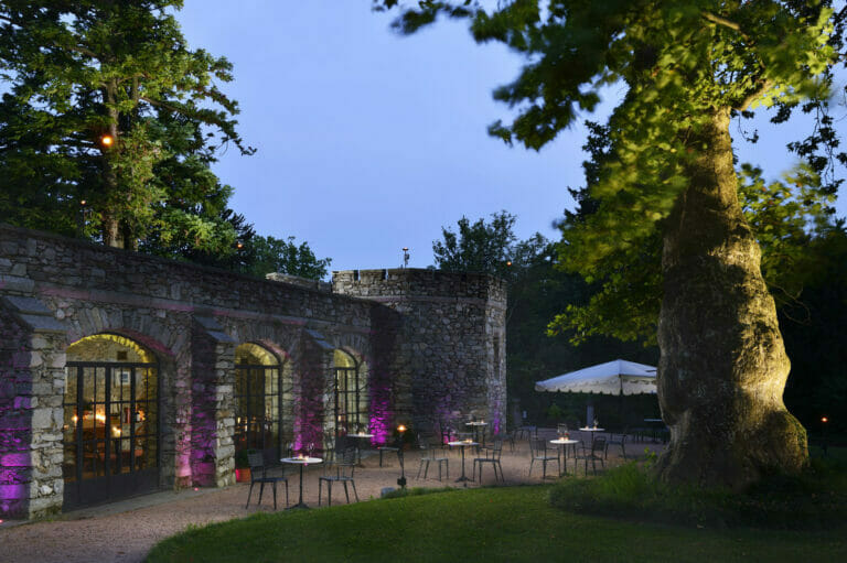 DANGARDENLOUNGE.OUTSIDE 768x511