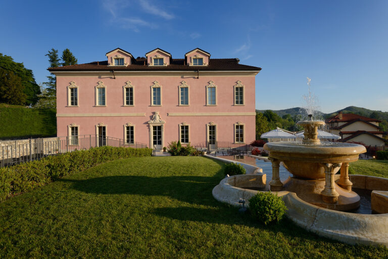 PALAZZO.FRONT .DAY  768x513