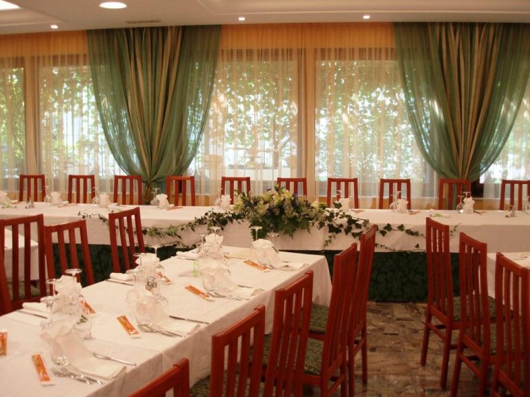 Sala presidenziale ridotta 768x576