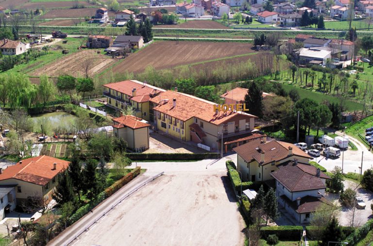 hotel aereo 1 768x507