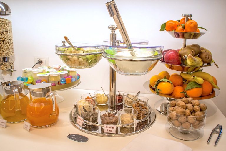 ricca colazione sez tab servizi 768x512