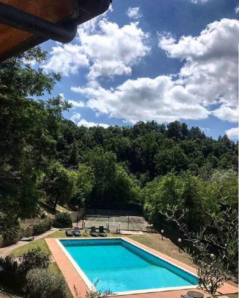 Piscina wiew 768x958