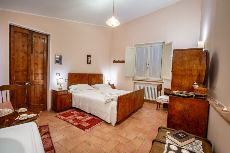 where to stay in Perugia A romantic villa rental 768x512