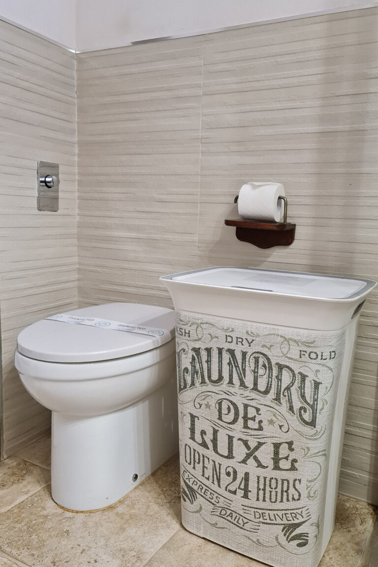 02 bagno2020 picc bia 768x1150