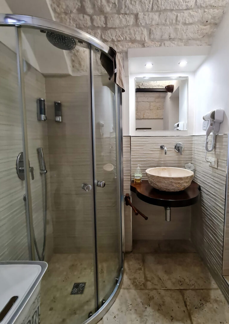 05 bagno2020 bia 768x1085