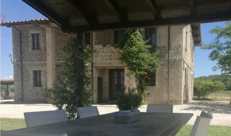 BRUFA FACCIATA Copia 768x454