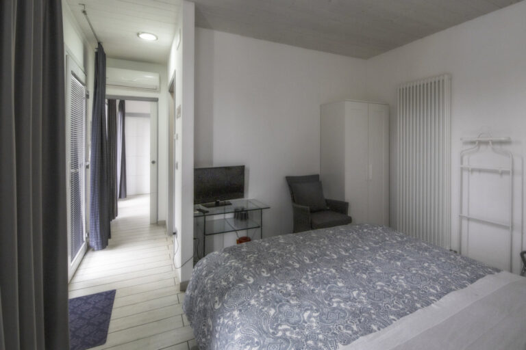 8S1C7973 FILEminimizer 768x512