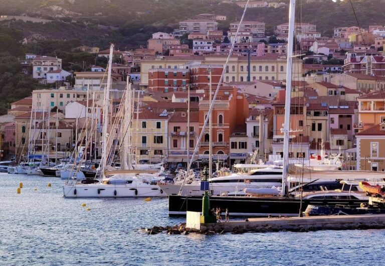 CALA GAVETTA 768x530